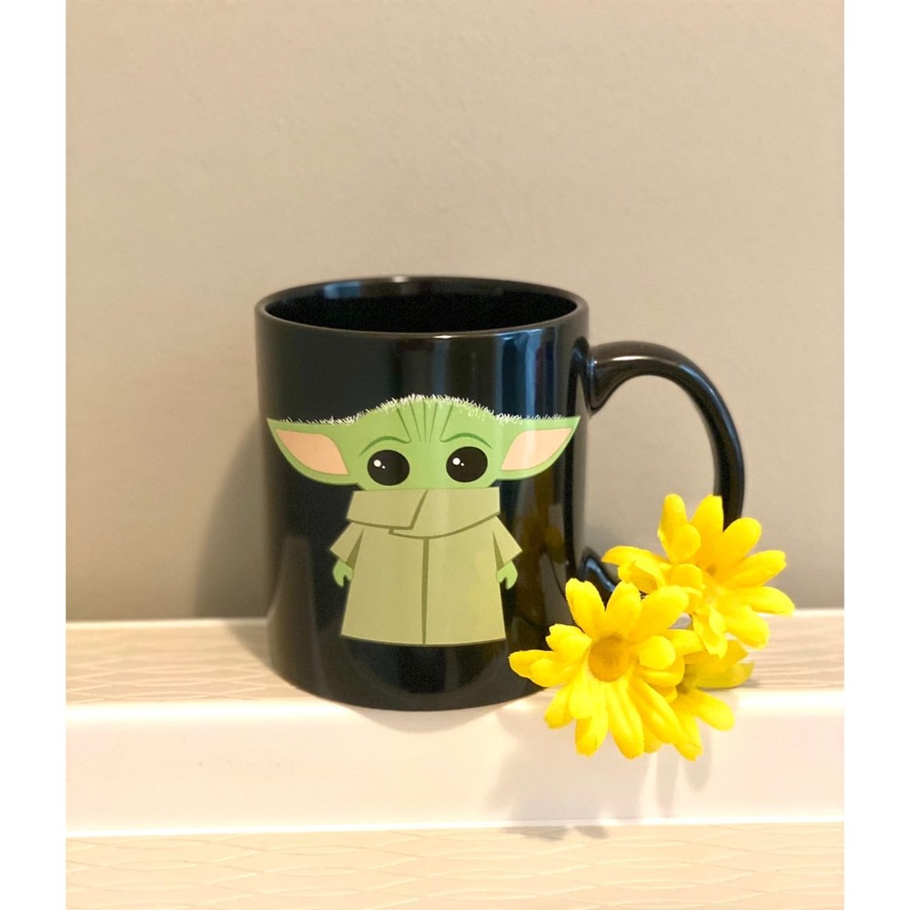 Disney Star Wars Mandalorian Child Grogu Ceramic Coffee Mug 20oz Black Baby Yoda